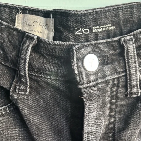 Pilcro Mid Rise Barrel Leg Jeans - Picture 4 of 5